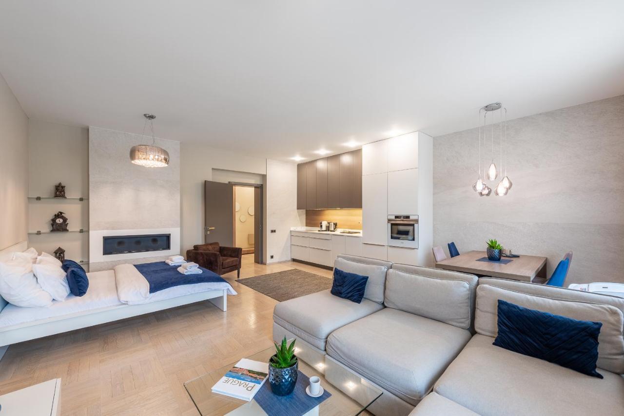 New Luxury Apt With Ac&Parking In The Center Of Prague Apartment ภายนอก รูปภาพ